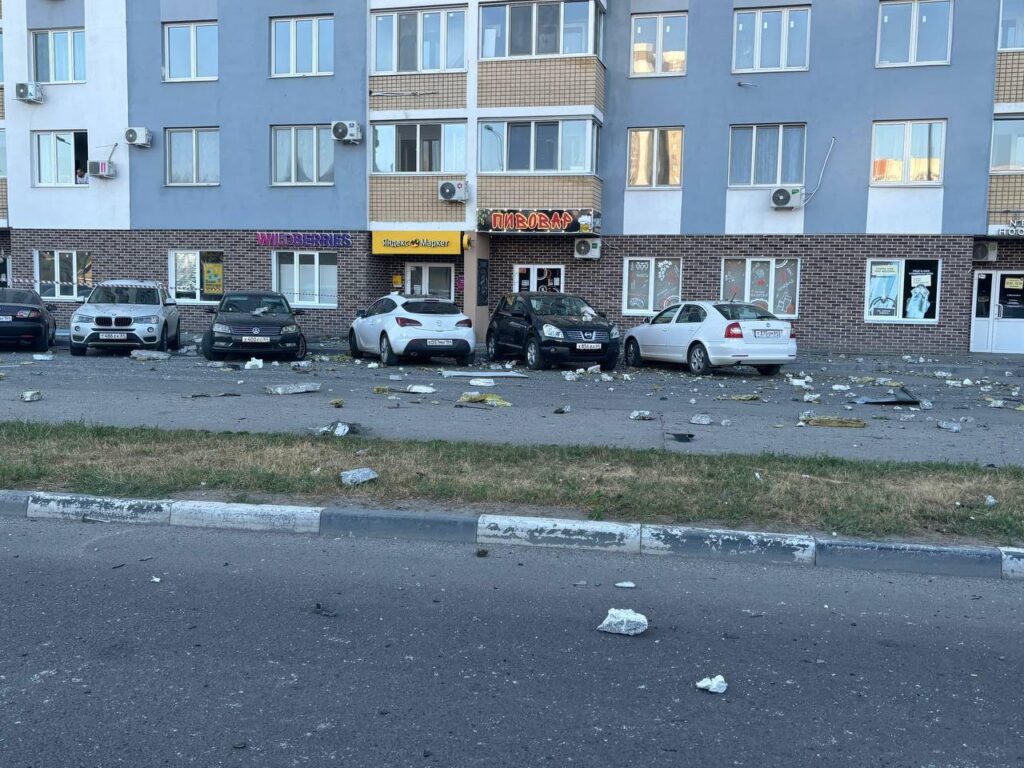 Атака БПЛА на Саратов и Энгельс: повреждён 38-этажный жилой комплекс Volga Sky