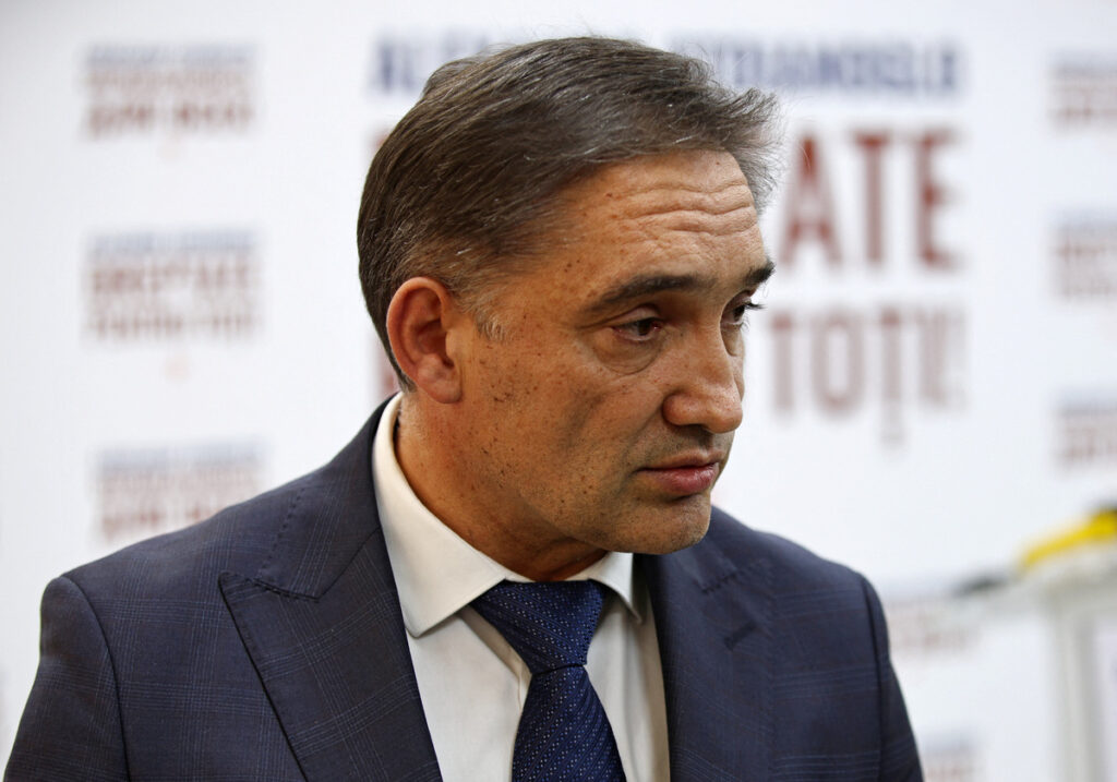 Президентские выборы в Молдове: Александр Стояногло показал неожиданно высокий результат