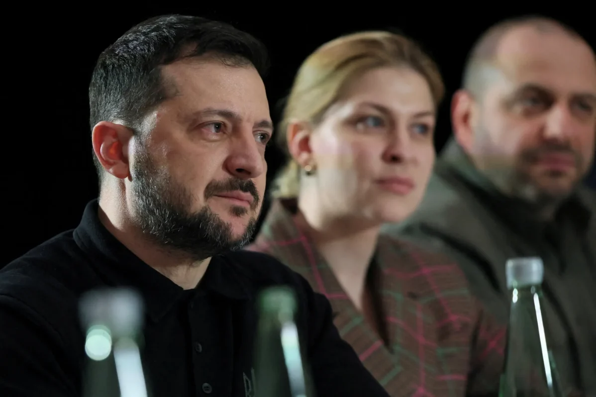 Президент Украины Владимир Зеленский во время двусторонней встречи с вице-президентом США Дж. Д. Вэнсом в рамках Мюнхенской конференции по безопасности
