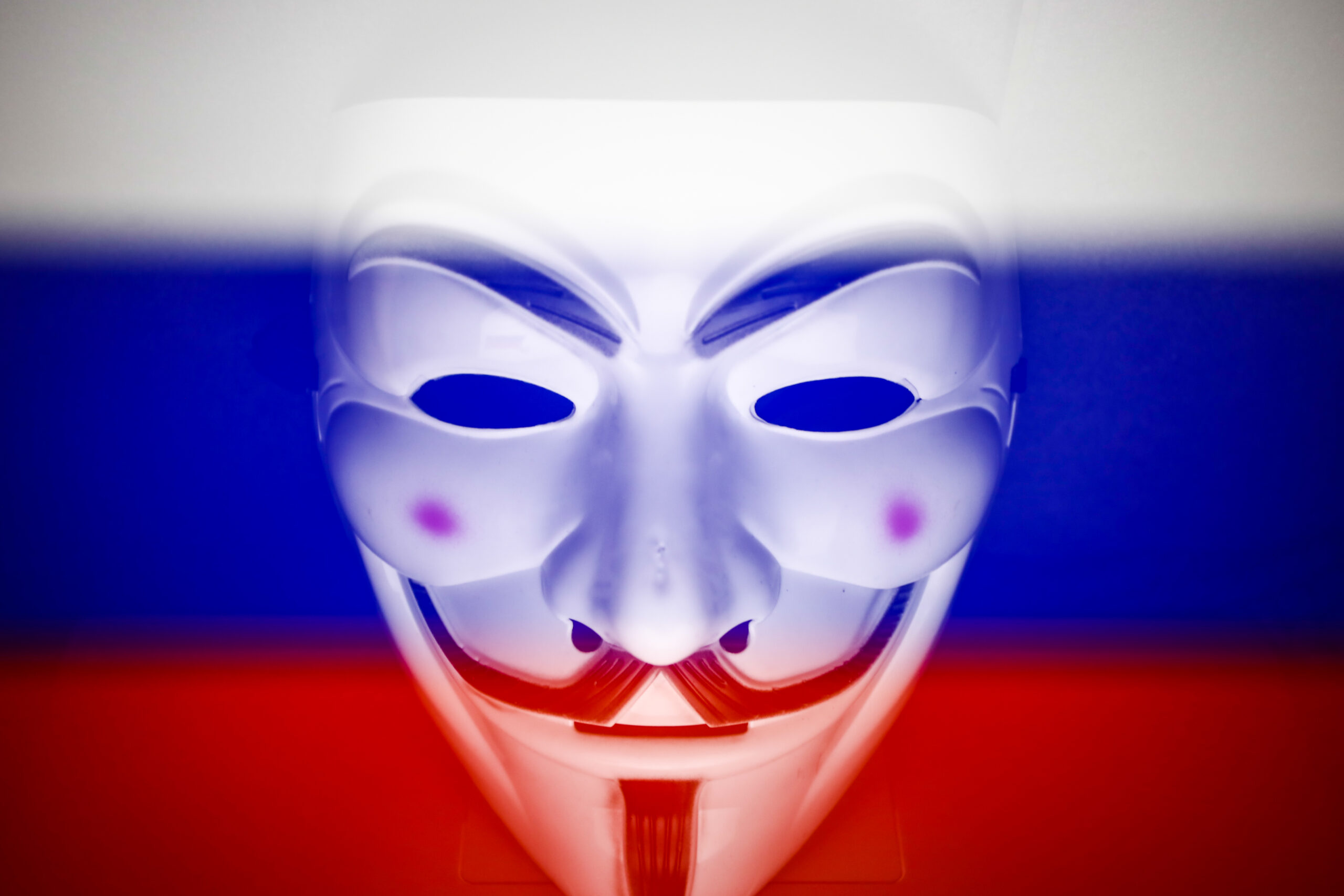 Кремлеботы начали убеждать россиян в необходимости ограничения интернета перед 9 мая для «защиты нашей страны»