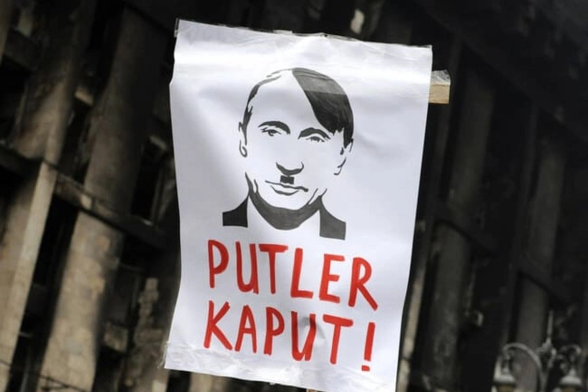 Суд запретил мемы, сравнивающие Путина с Гитлером, так как они «побуждают к террористической деятельности»