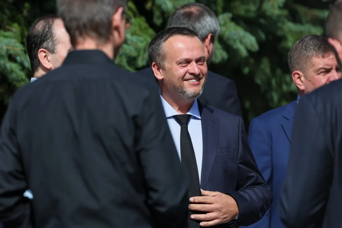 Новый министр транспорта России Андрей Никитин на церемонии прощания с Романом Старовойтом в Москве, 10 июля 2025 года<br />
